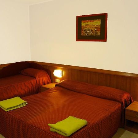 Hotel Bengasi ريميني المظهر الخارجي الصورة