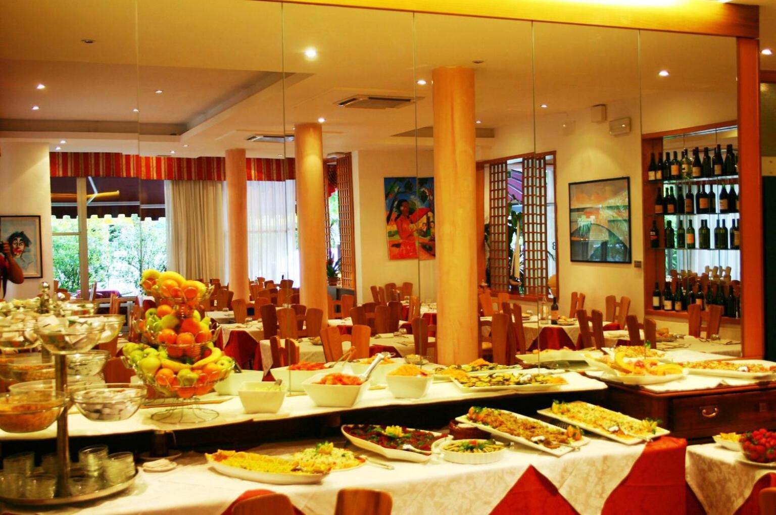 Hotel Bengasi ريميني المظهر الخارجي الصورة